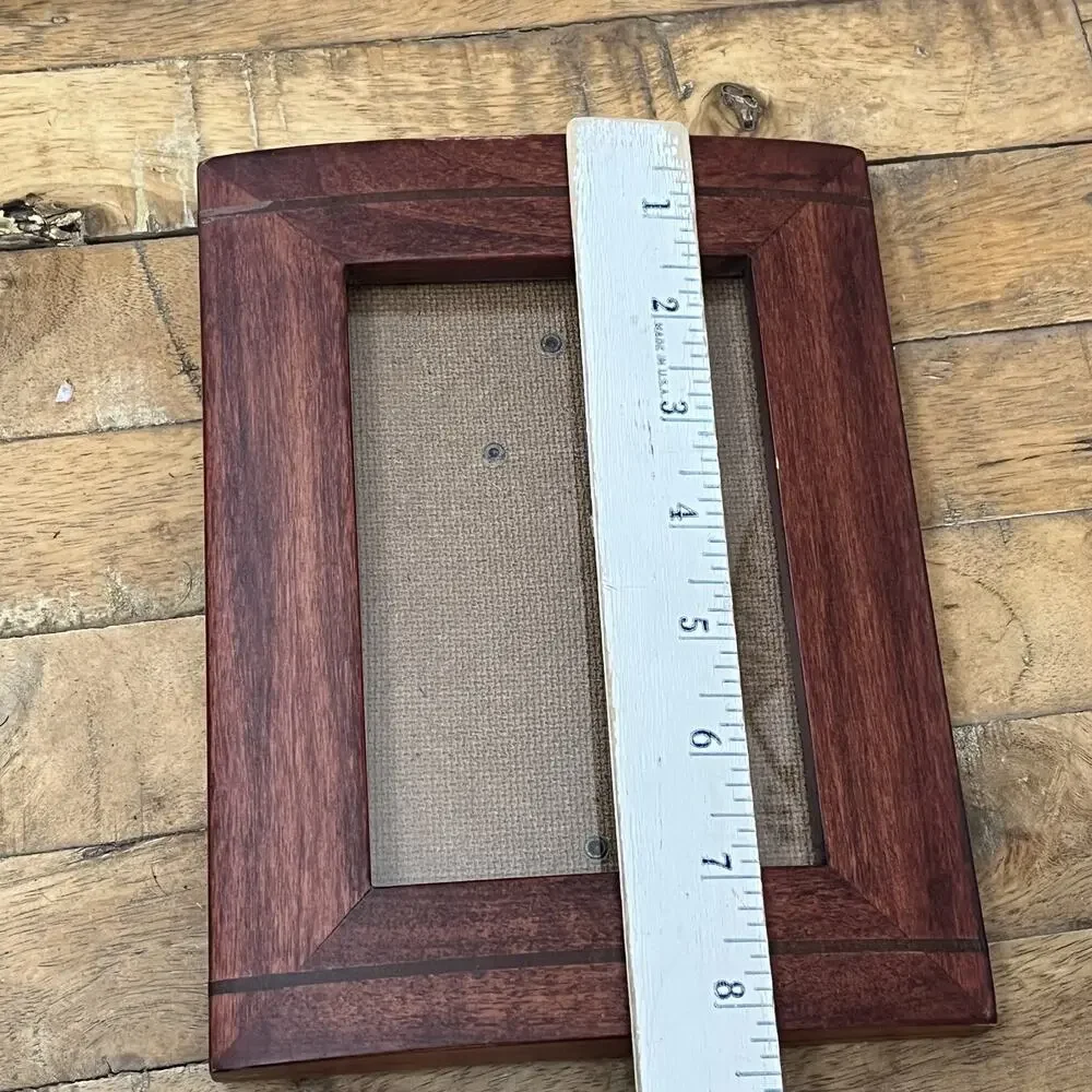Set of 3 Wooden Picture Frames Different Sizes Red Brown Curved Edge